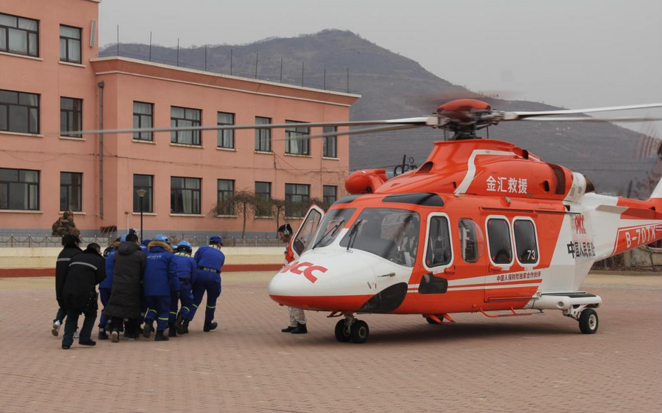 大连首例“空地联动”医疗应急救援成功