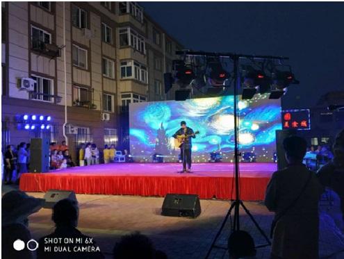 兴工街道西山社区举办“凝聚党群力量，共建和谐社区”迎中秋庆国庆文艺晚会