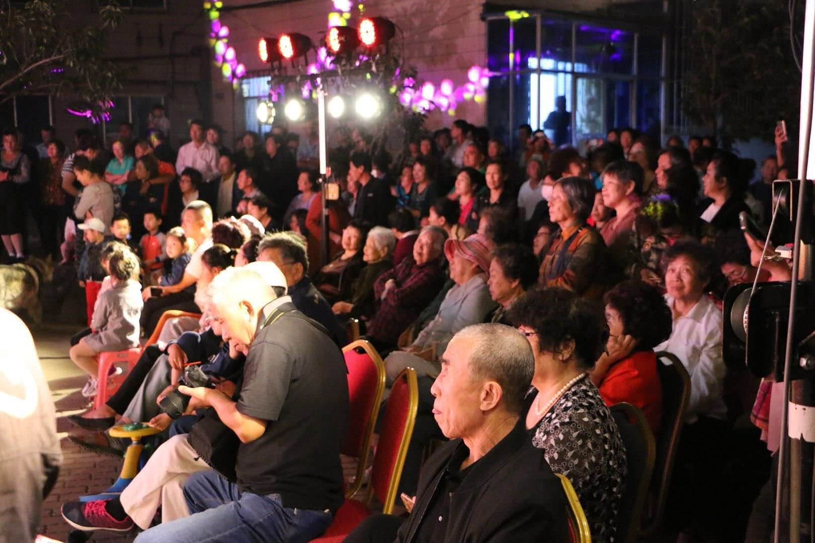 “不忘党恩情如意 连心党群共和谐” 如意社区庆十一文艺晚会