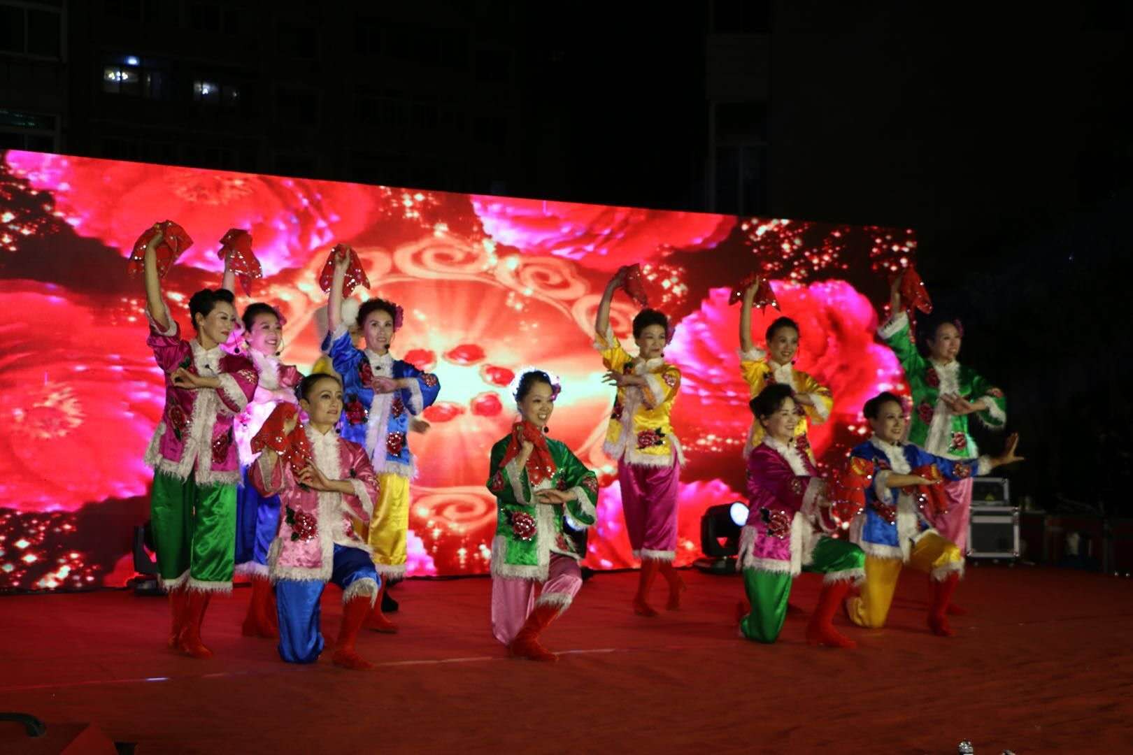 “不忘党恩情如意 连心党群共和谐” 如意社区庆十一文艺晚会