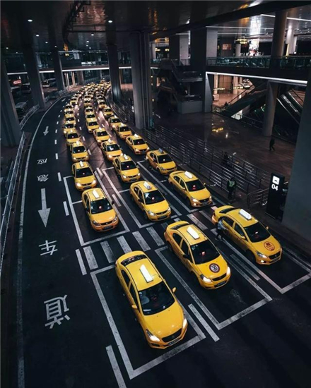 中国山城在ins上爆红 除了魔幻风光还有这些值得打卡!