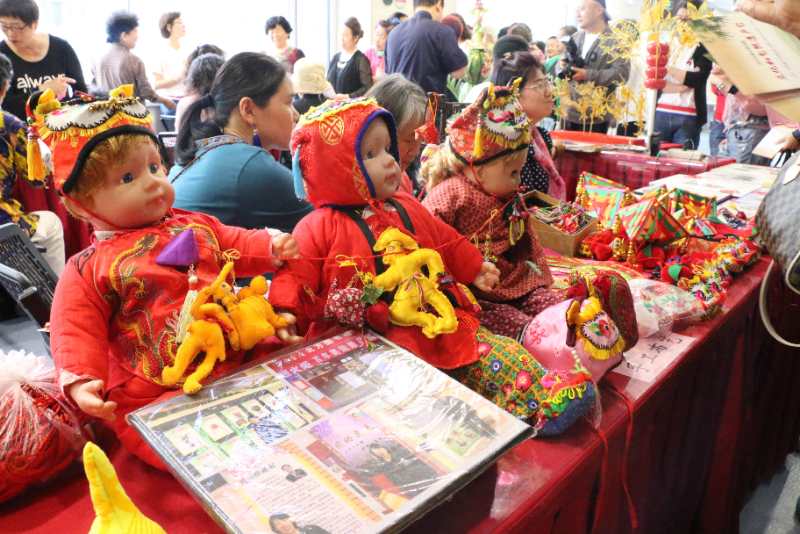 椒金山奋进新时代 指尖经典永流传